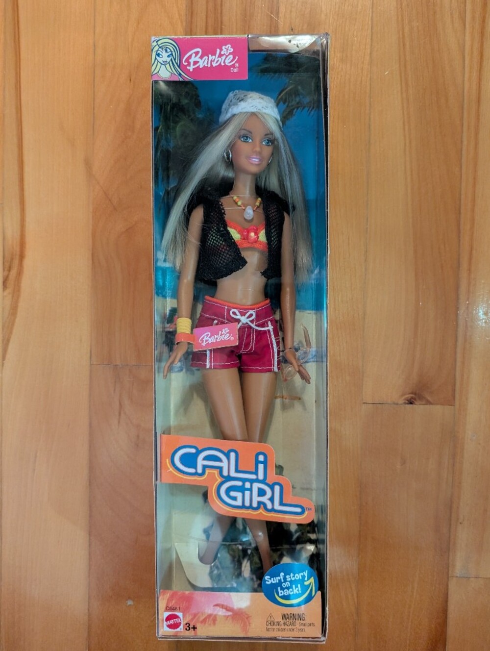 Vintage 2003 Barbie Cali Girl Suntan Beach  Surfer Fashion Doll Mattel